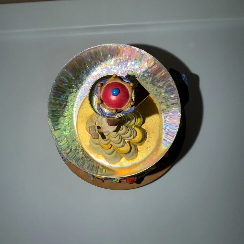 Collectible 2001 Vintage Disney Multi-Princess Storybook Snowglobe - Picture 6 of 6